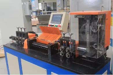 HWASHI 1.1mm-9mm High Speed Steel Wire Straightening Machine,Automatic Rotary Wire Straightener e Cutting Machine