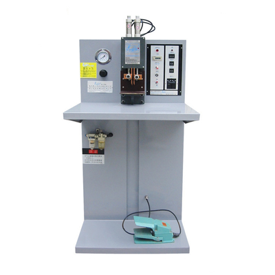 Saldatrice automatica della batteria di Pure Nickel 18650 del saldatore a punti del condensatore della batteria