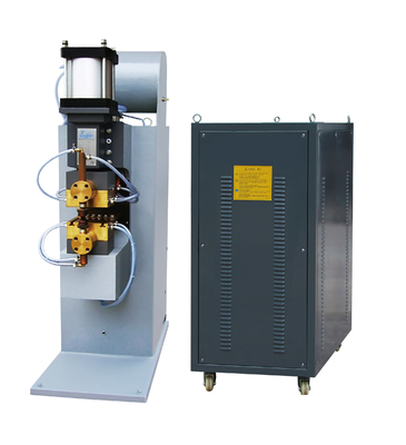 Saldatura a scarico di condensatore da 15 KVA per manicotto di pentola per utensili da cucina