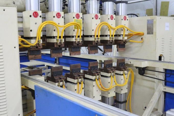 Lunghezza 1000mm*1000m della saldatrice del condensatore del tubo 0